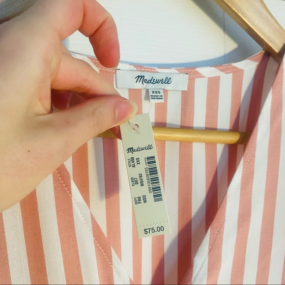 Madewell coral V-neck Peplum Popover Top - Picture 5 of 5